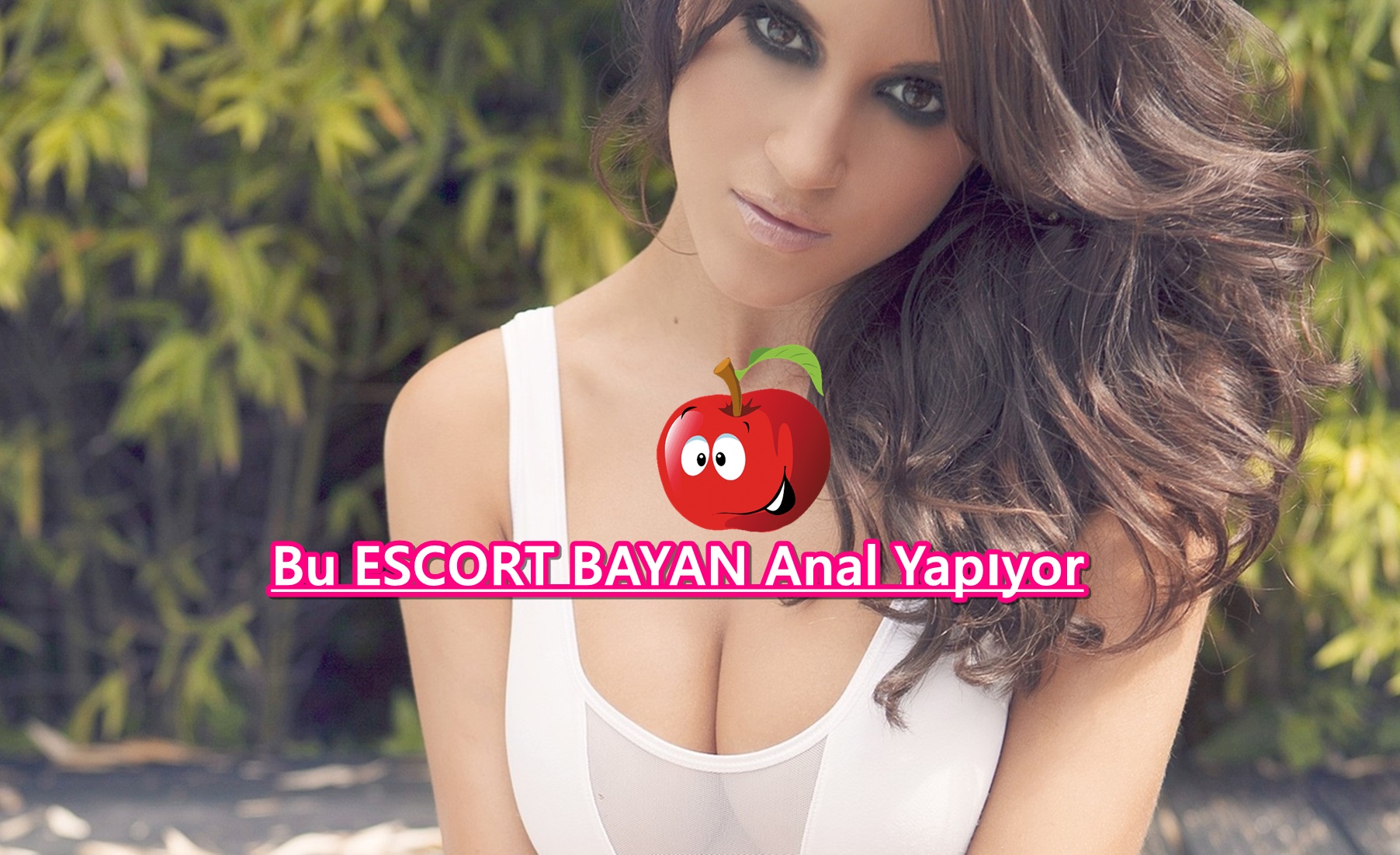 Ellerine Akıttıran Heykel Escort Bayan